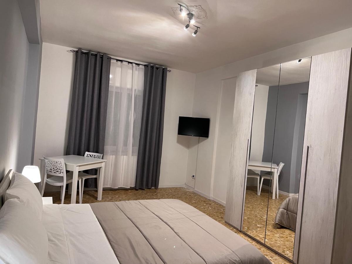 לינה וארוחת בוקר בארי Residenze Unita D'Italia מראה חיצוני תמונה